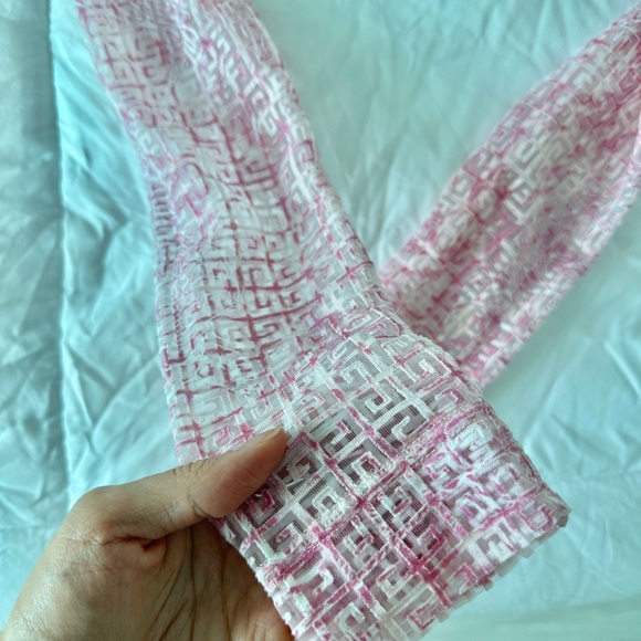 Crop GIVENCHY Long Sleeve AUTHENTIC - Picture 10 of 12